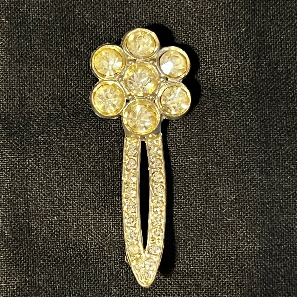 Vintage Rhinestone Brooch - Picture 8 of 10